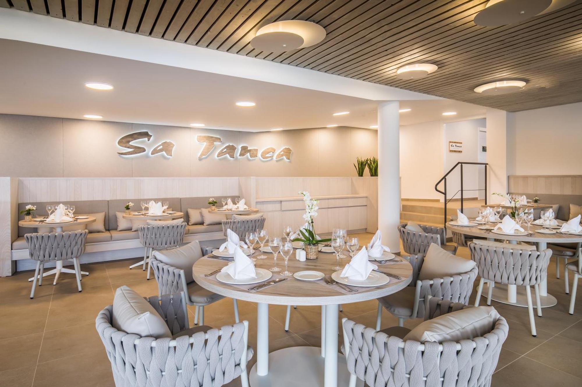 فندق Barcelo Nura سانت يويس المظهر الخارجي الصورة